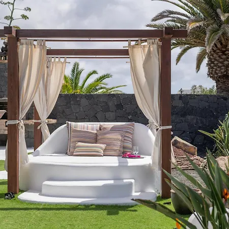Carabela 83 Playa Blanca (Lanzarote)